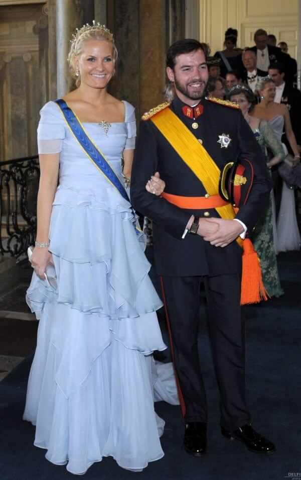 Crown princess Mette-Marit and Arch Duke Guillaume of Luxemburg arriving at the wedding dinner of Crown Princess Victoria and Prince Daniel.SCANPIXB104245