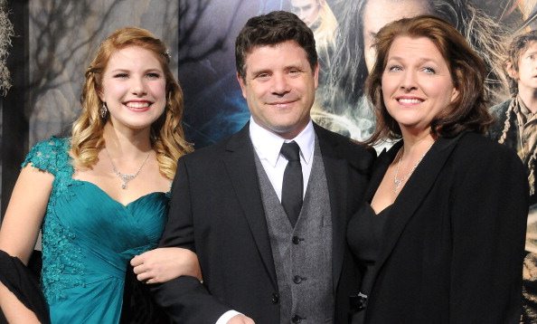 HOLLYWOOD, CA - DECEMBER 02: Actor Sean Astin (C) with daughter Ali Astin (L) and wife Christine Astin attend the premiere of 'The Hobbit: The Desolation Of Smaug' on December 2, 2013 at TCL Chinese Theatre in Hollywood, California. (Photo by Barry King/FilmMagic)